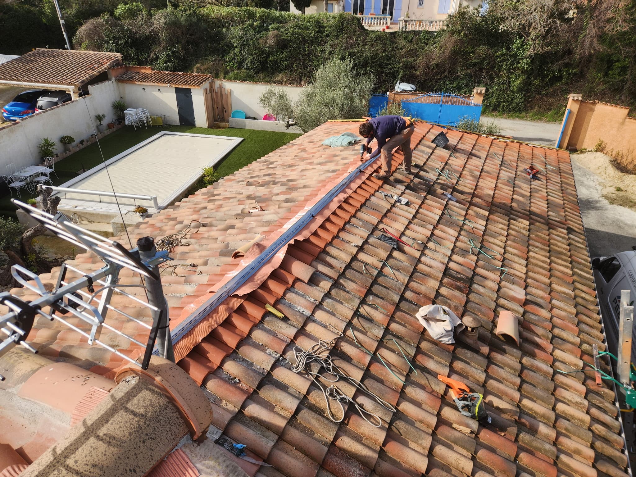 Réfection faîtage Calvisson - 1830771051725621666